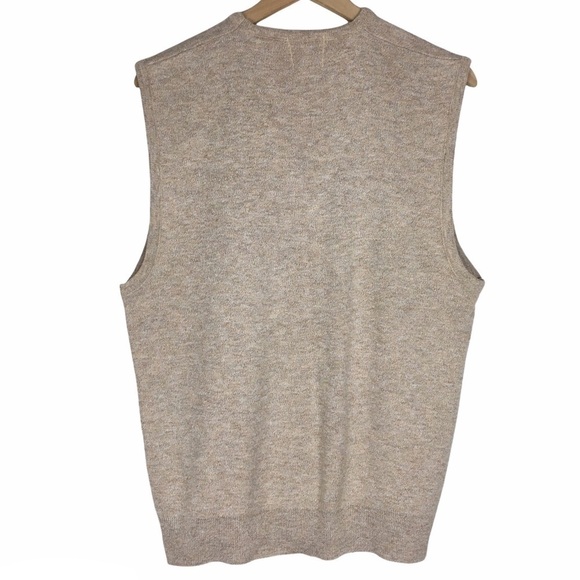VINTAGE Sweater Vest Westchester Classics Union Made Oatmeal Classic Size Large - Picture 3 of 7